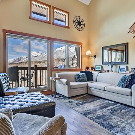 Spectacular Mountain View Corner Unit Pool Hot Tub Park Pass Apartment Canmore Ngoại thất bức ảnh